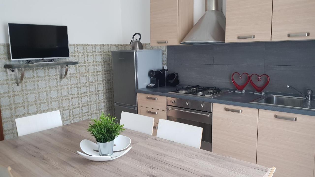Val D'Orcia Deluxe 2, Raffinata Casa Immersa Nel Verde Con Wifi, Giardino E Parcheggio Монтальчино Экстерьер фото